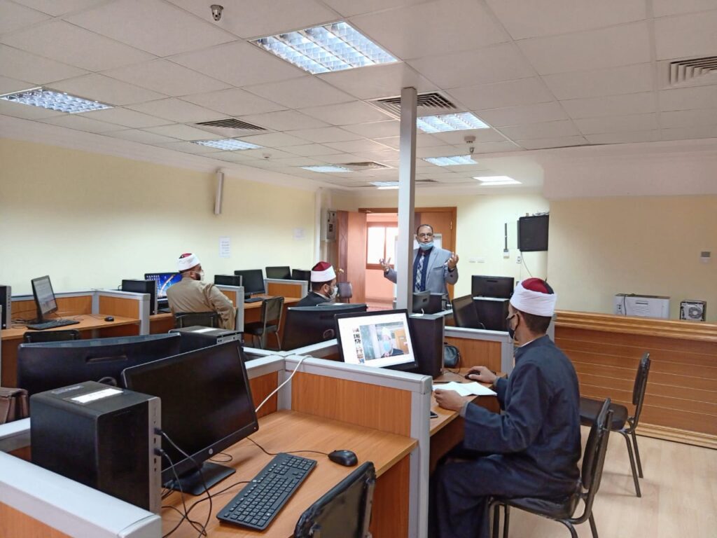 أكاديمية الأوقاف الدولية : بدء فعاليات دورتي